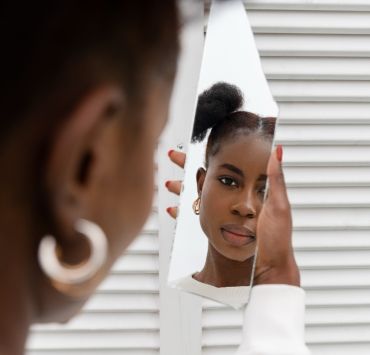 Embracing Your Beautiful Imperfections: Overcoming Body Dysmorphia with Kindness and Confidence